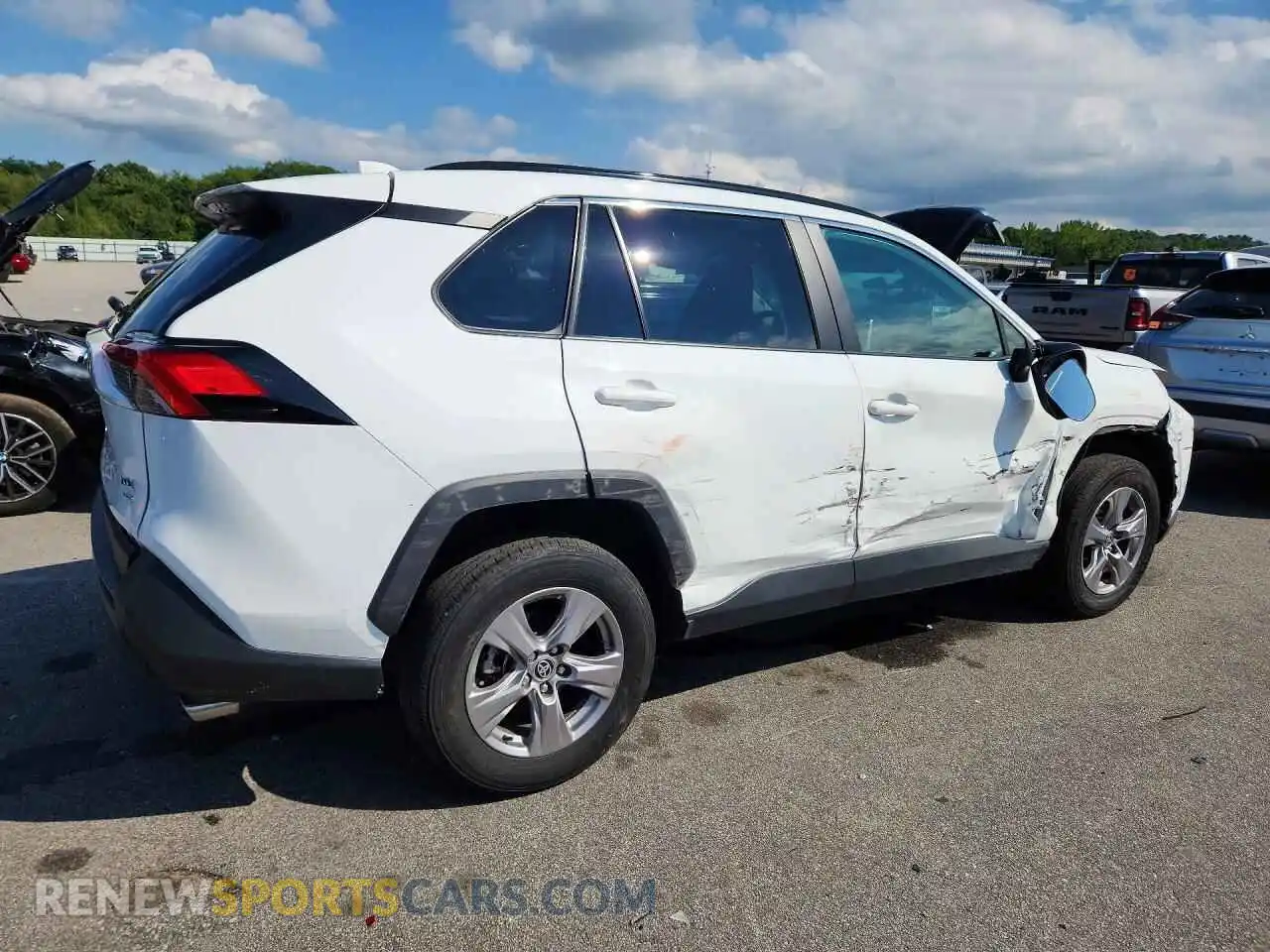3 Photograph of a damaged car 2T3P1RFV6SW531656 TOYOTA RAV4 2025
