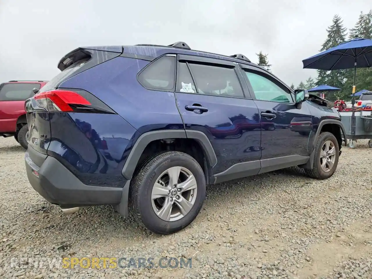 3 Photograph of a damaged car 2T3P1RFV6SW559537 TOYOTA RAV4 2025