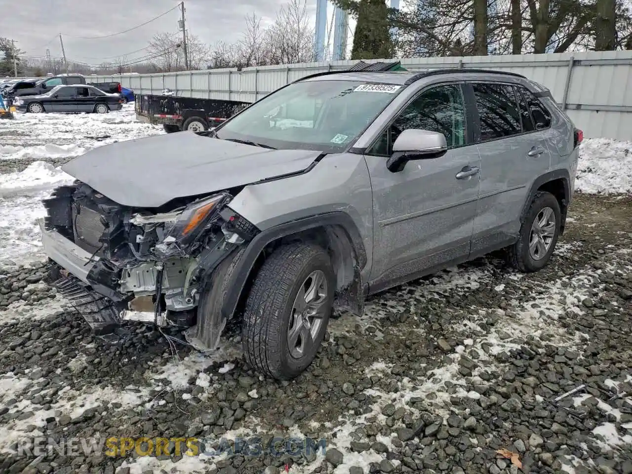 1 Photograph of a damaged car 2T3P1RFV6SW568755 TOYOTA RAV4 2025