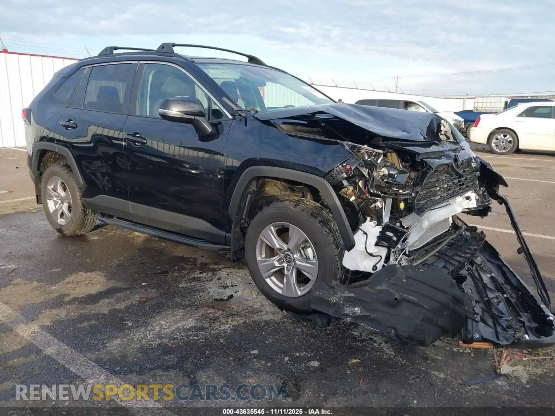 1 Photograph of a damaged car 2T3P1RFV6SW573132 TOYOTA RAV4 2025
