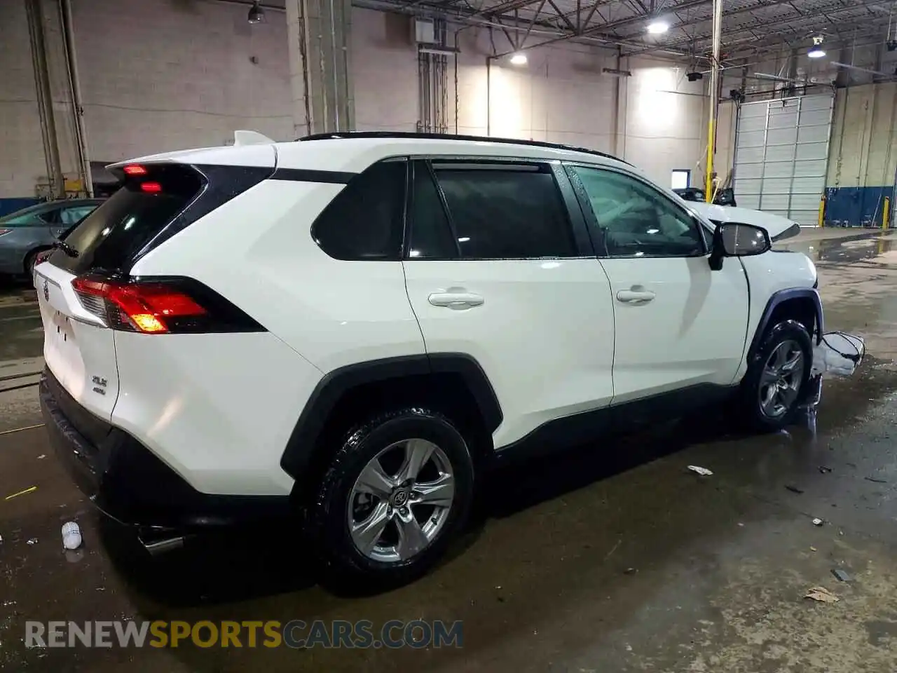 3 Photograph of a damaged car 2T3P1RFV6SW595969 TOYOTA RAV4 2025