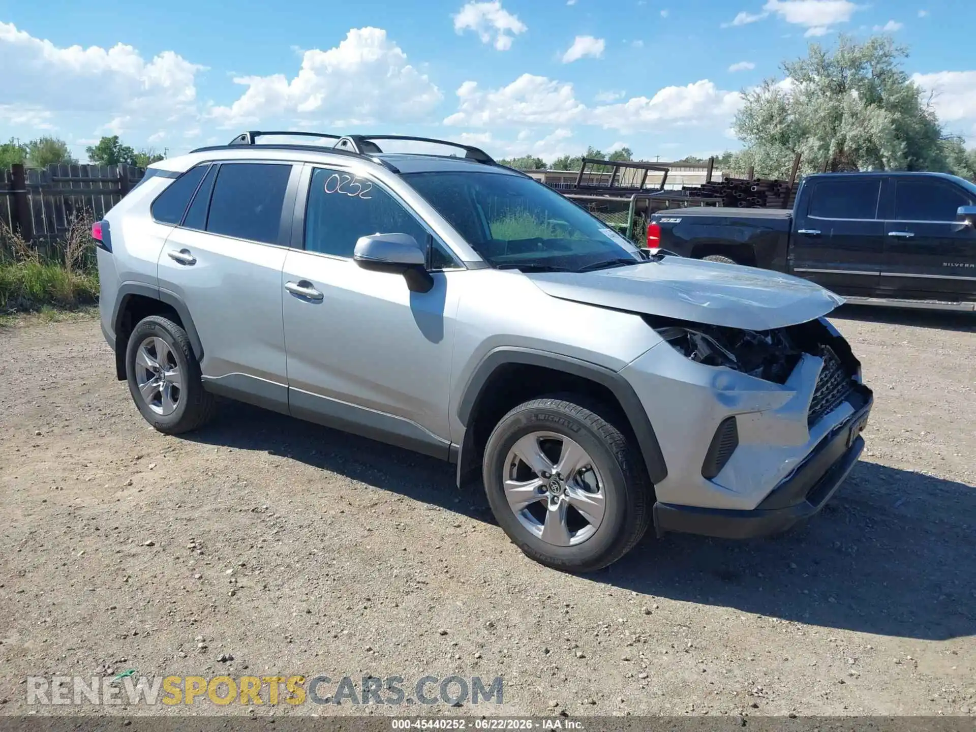 1 Фотография поврежденного автомобиля 2T3P1RFV6SW597625 TOYOTA RAV4 2025