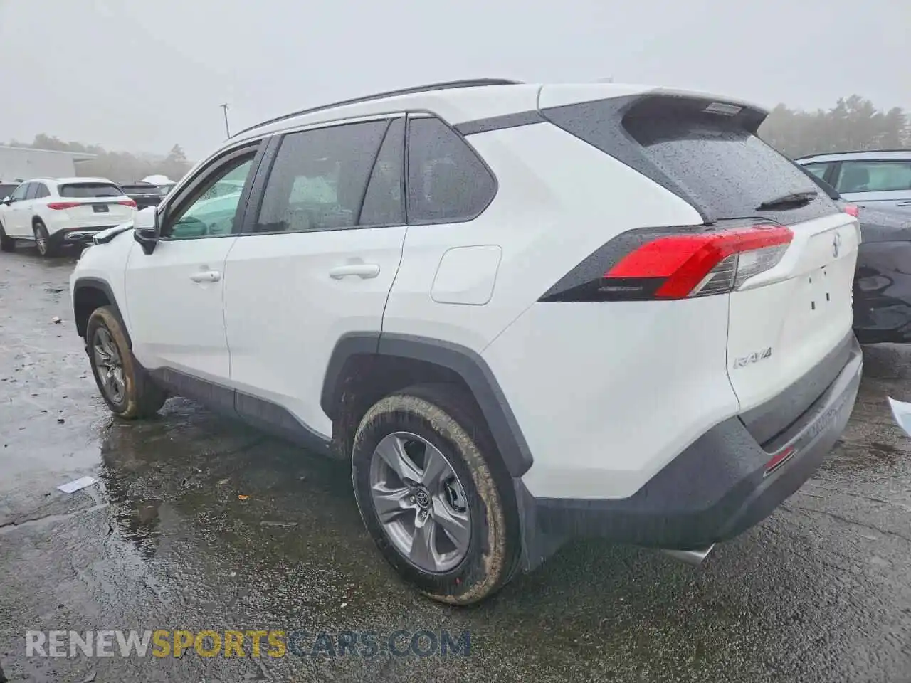 2 Photograph of a damaged car 2T3P1RFV6SW597804 TOYOTA RAV4 2025