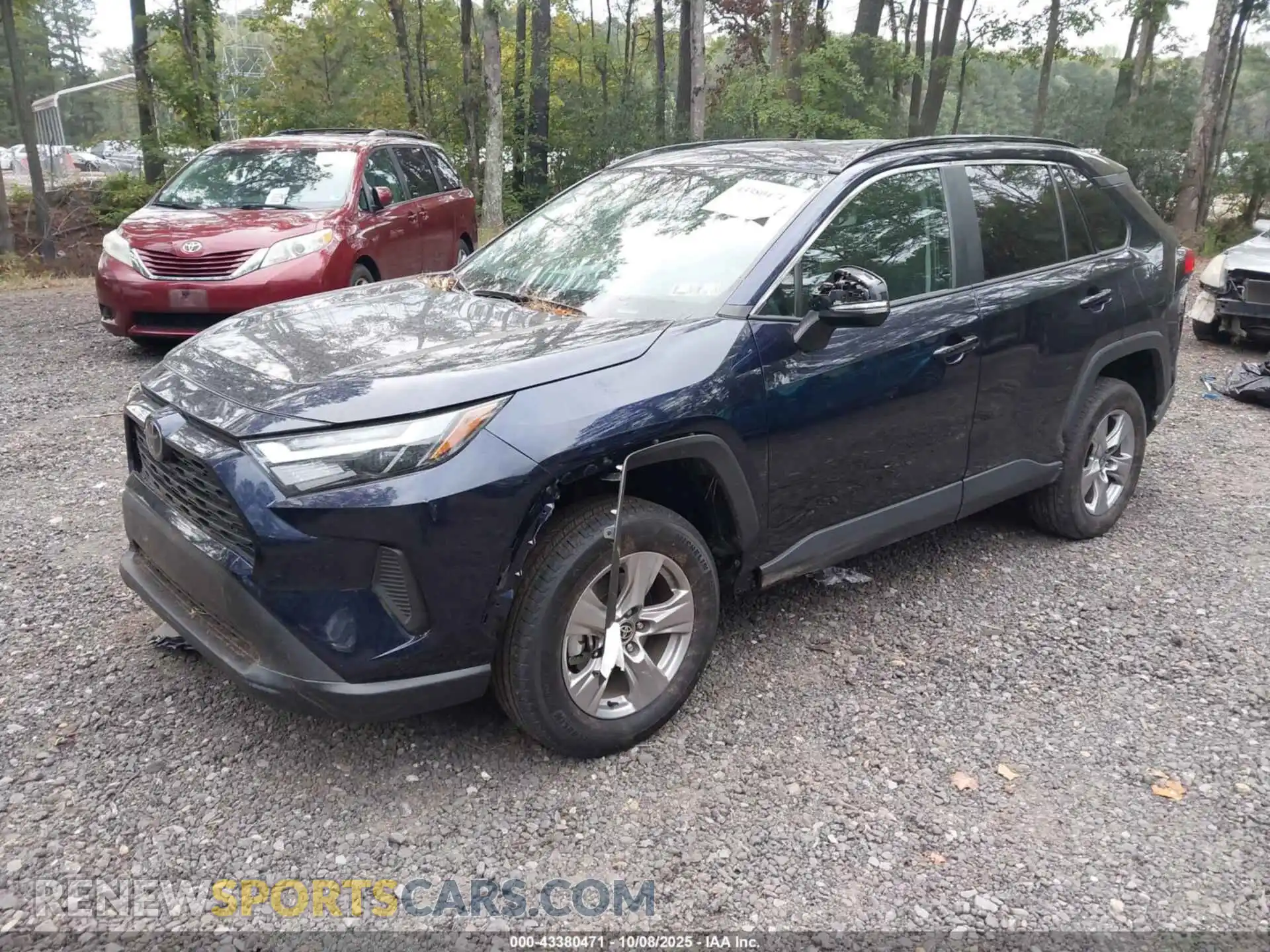 2 Photograph of a damaged car 2T3P1RFV7SW508869 TOYOTA RAV4 2025