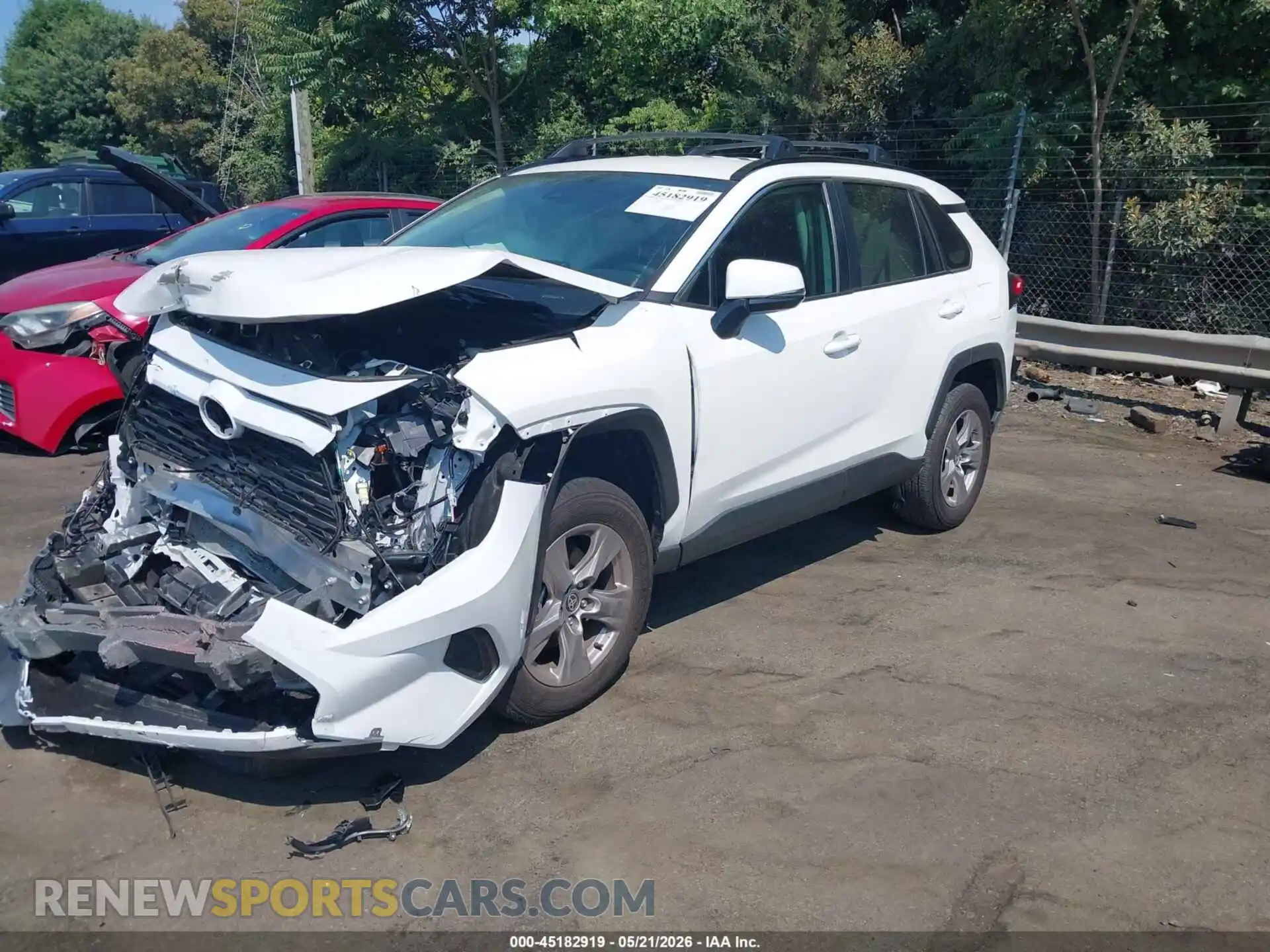 2 Photograph of a damaged car 2T3P1RFV7SW529849 TOYOTA RAV4 2025