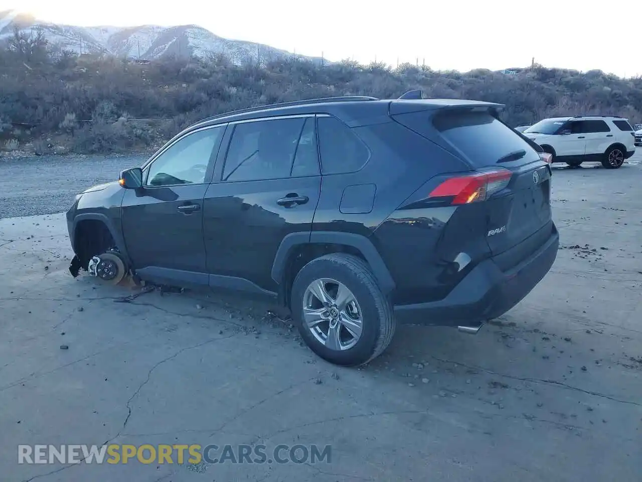 2 Photograph of a damaged car 2T3P1RFV7SW534615 TOYOTA RAV4 2025