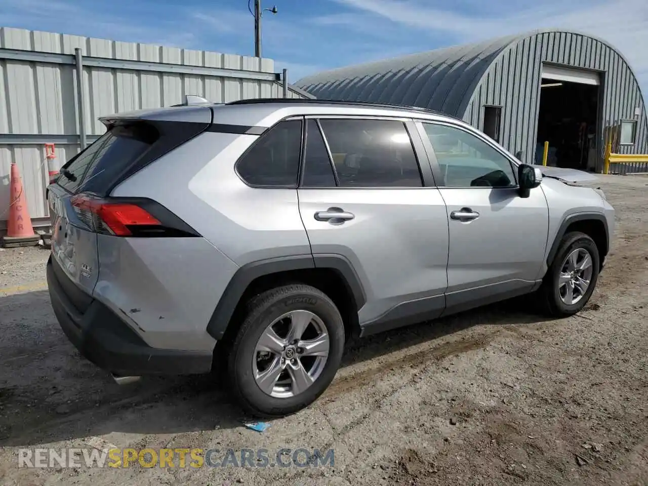 3 Photograph of a damaged car 2T3P1RFV7SW542827 TOYOTA RAV4 2025