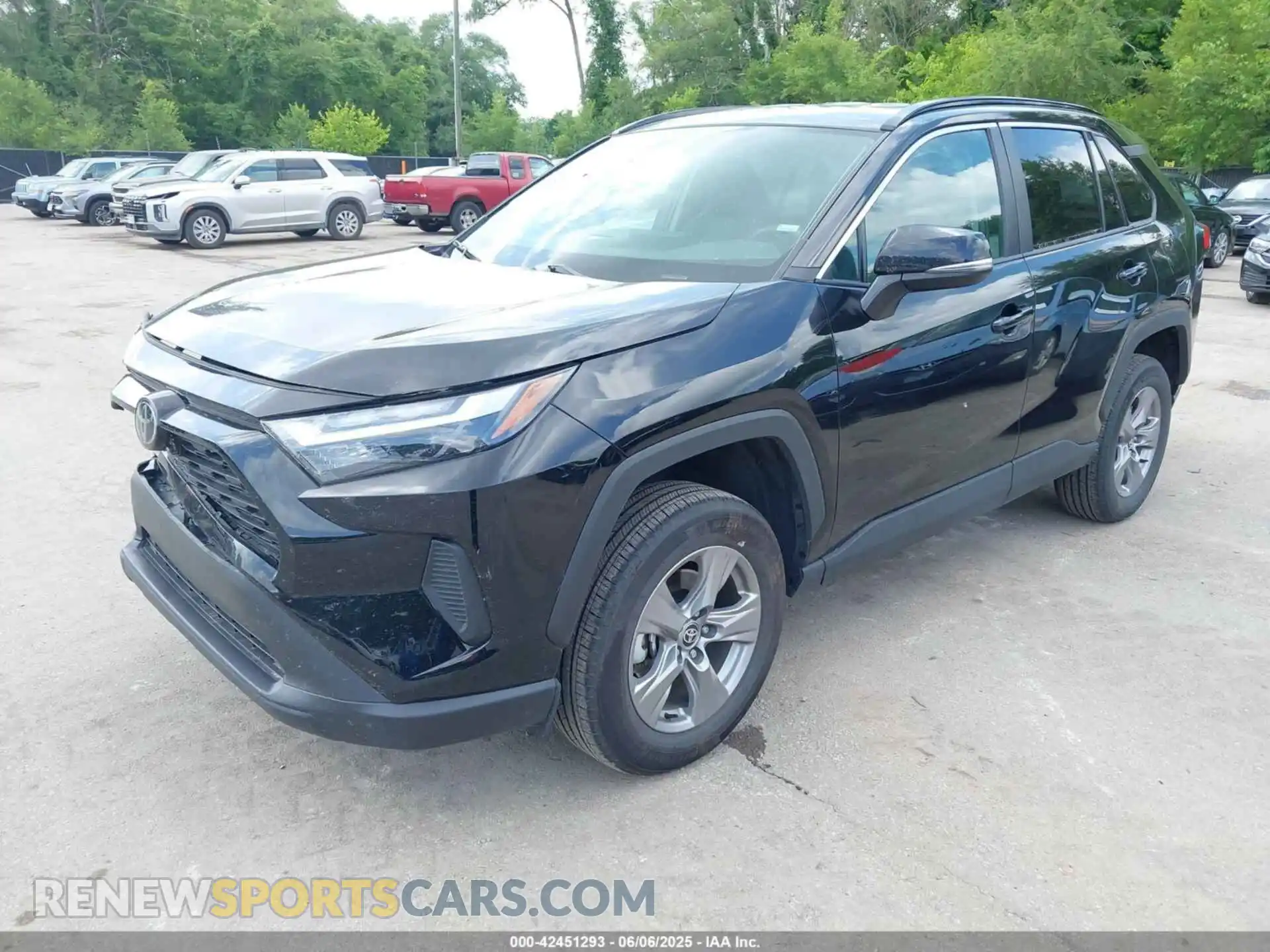 2 Фотография поврежденного автомобиля 2T3P1RFV8SW502921 TOYOTA RAV4 2025