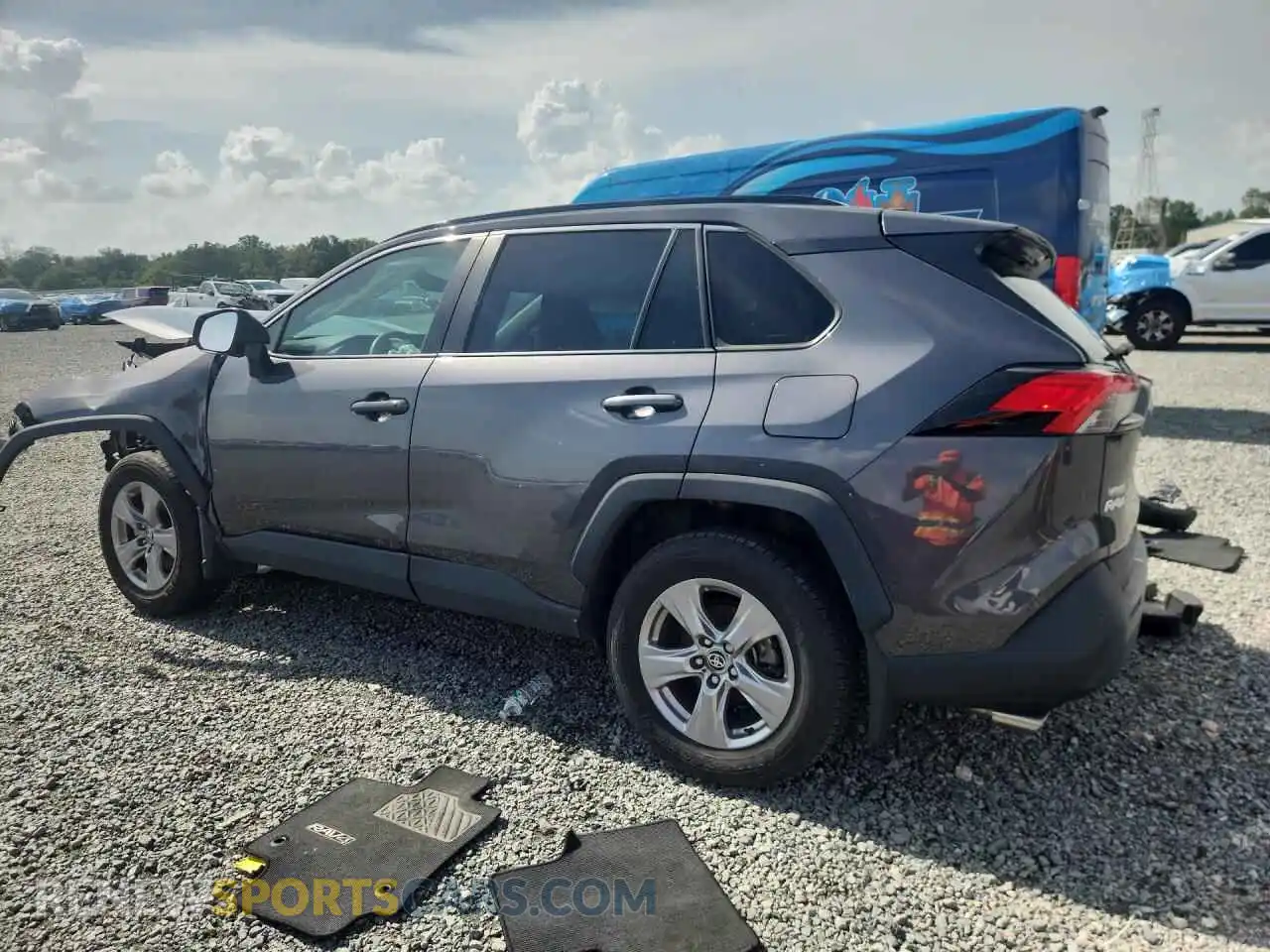 2 Фотография поврежденного автомобиля 2T3P1RFV8SW503079 TOYOTA RAV4 2025