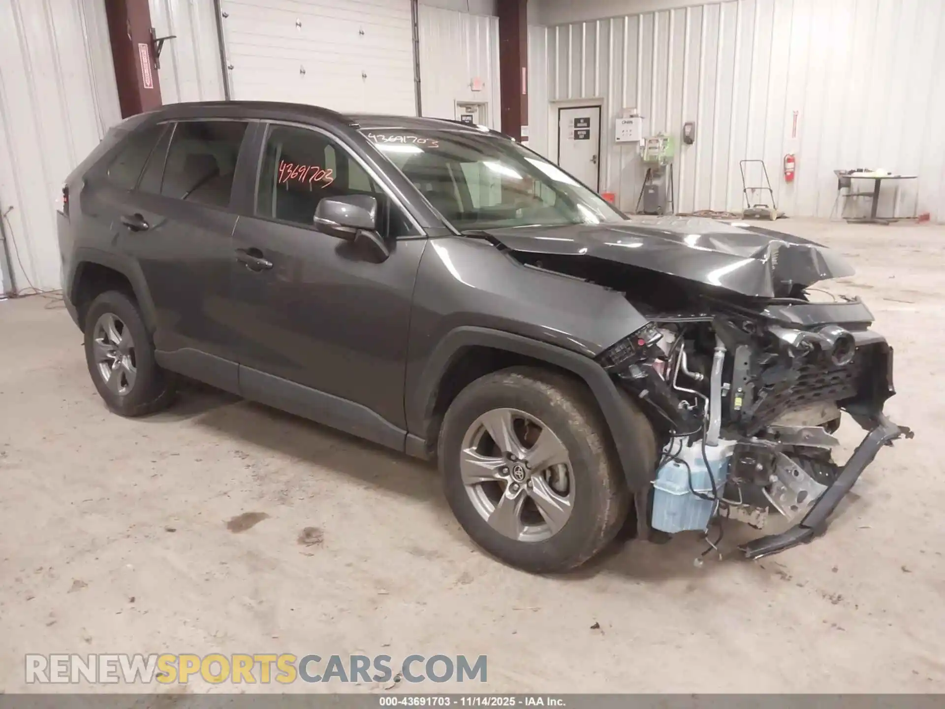 1 Photograph of a damaged car 2T3P1RFV8SW503082 TOYOTA RAV4 2025