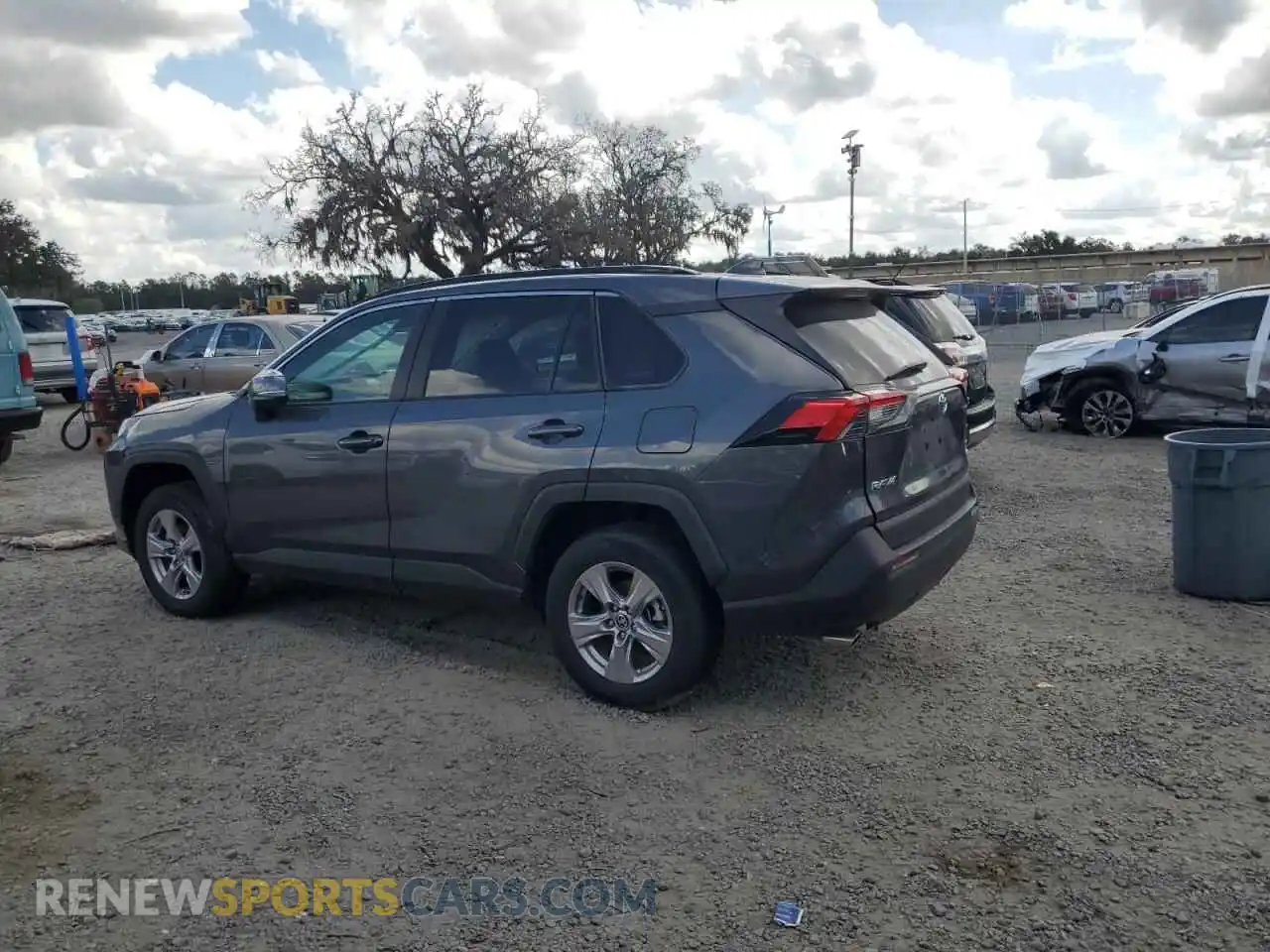 2 Photograph of a damaged car 2T3P1RFV8SW507908 TOYOTA RAV4 2025