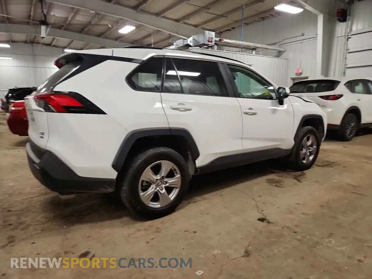 3 Фотография поврежденного автомобиля 2T3P1RFV8SW508556 TOYOTA RAV4 2025
