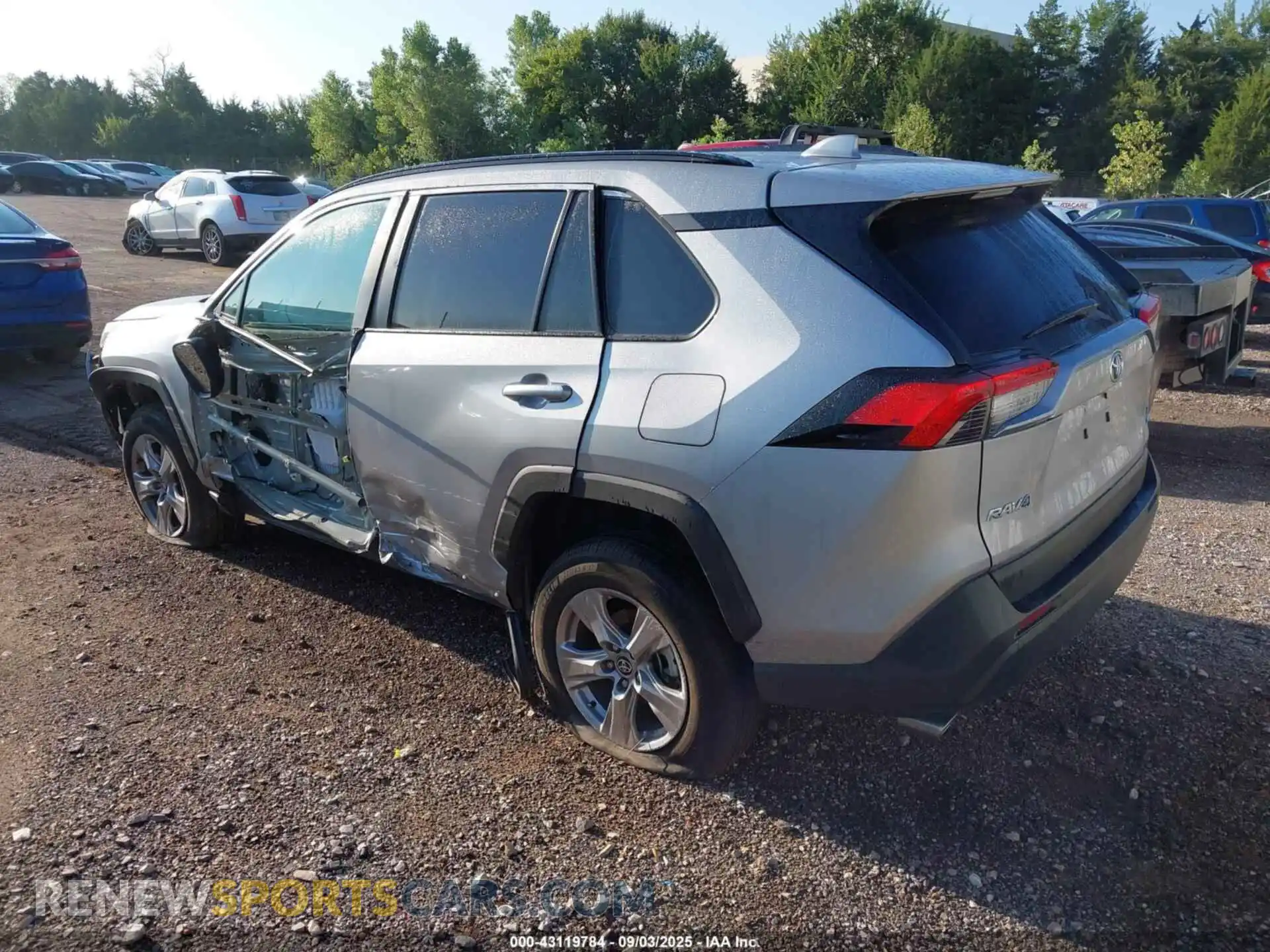 3 Photograph of a damaged car 2T3P1RFV8SW531898 TOYOTA RAV4 2025