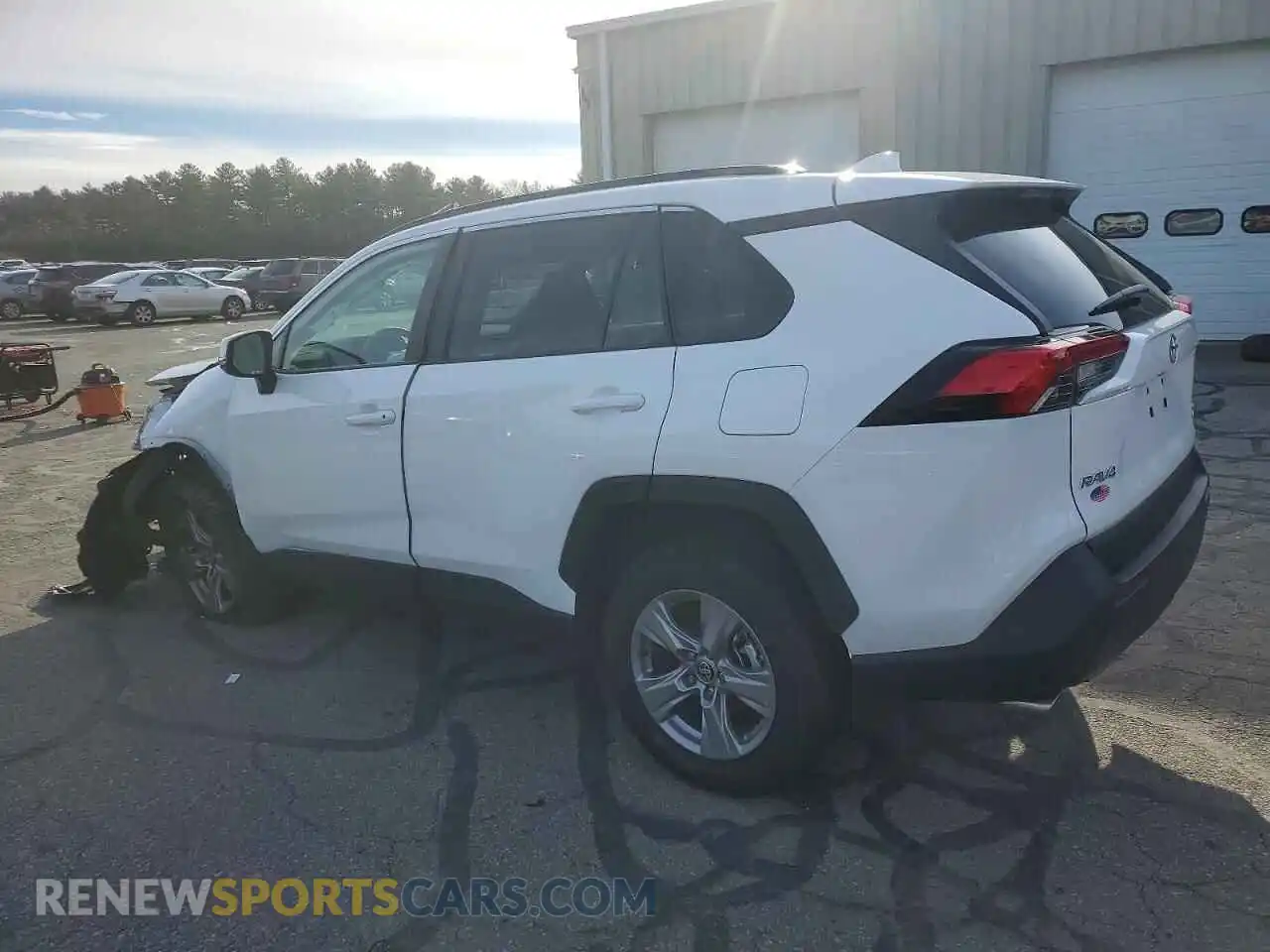 2 Photograph of a damaged car 2T3P1RFV8SW586318 TOYOTA RAV4 2025