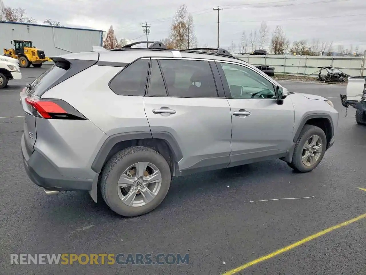 3 Photograph of a damaged car 2T3P1RFV9SC546220 TOYOTA RAV4 2025