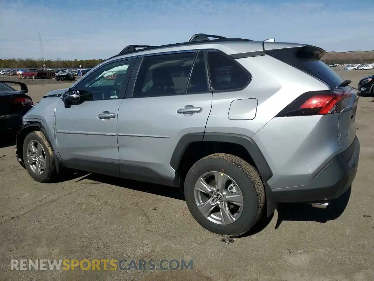 2 fotografías del automóvil dañado 2T3P1RFV9SW499219 TOYOTA RAV4 2025