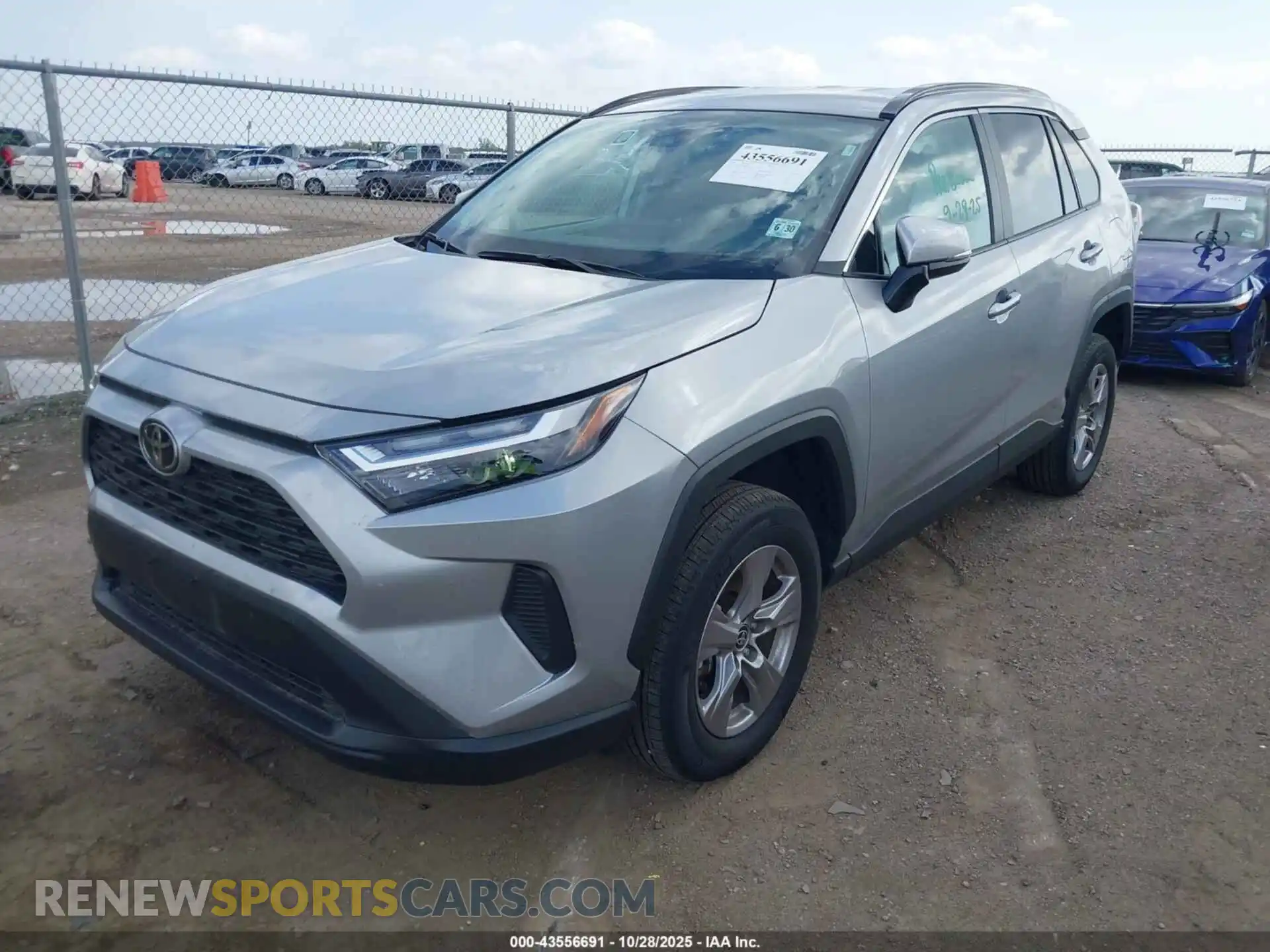 2 Фотография поврежденного автомобиля 2T3P1RFV9SW556454 TOYOTA RAV4 2025
