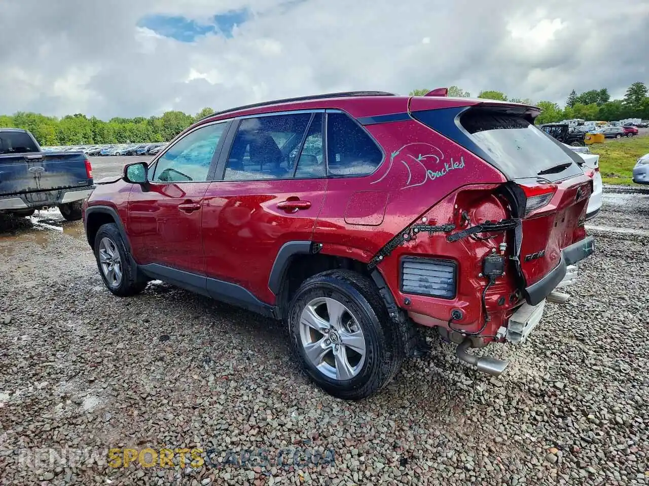 2 Photograph of a damaged car 2T3P1RFV9SW558771 TOYOTA RAV4 2025