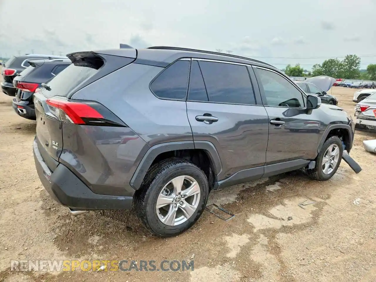 3 Photograph of a damaged car 2T3P1RFV9SW560374 TOYOTA RAV4 2025