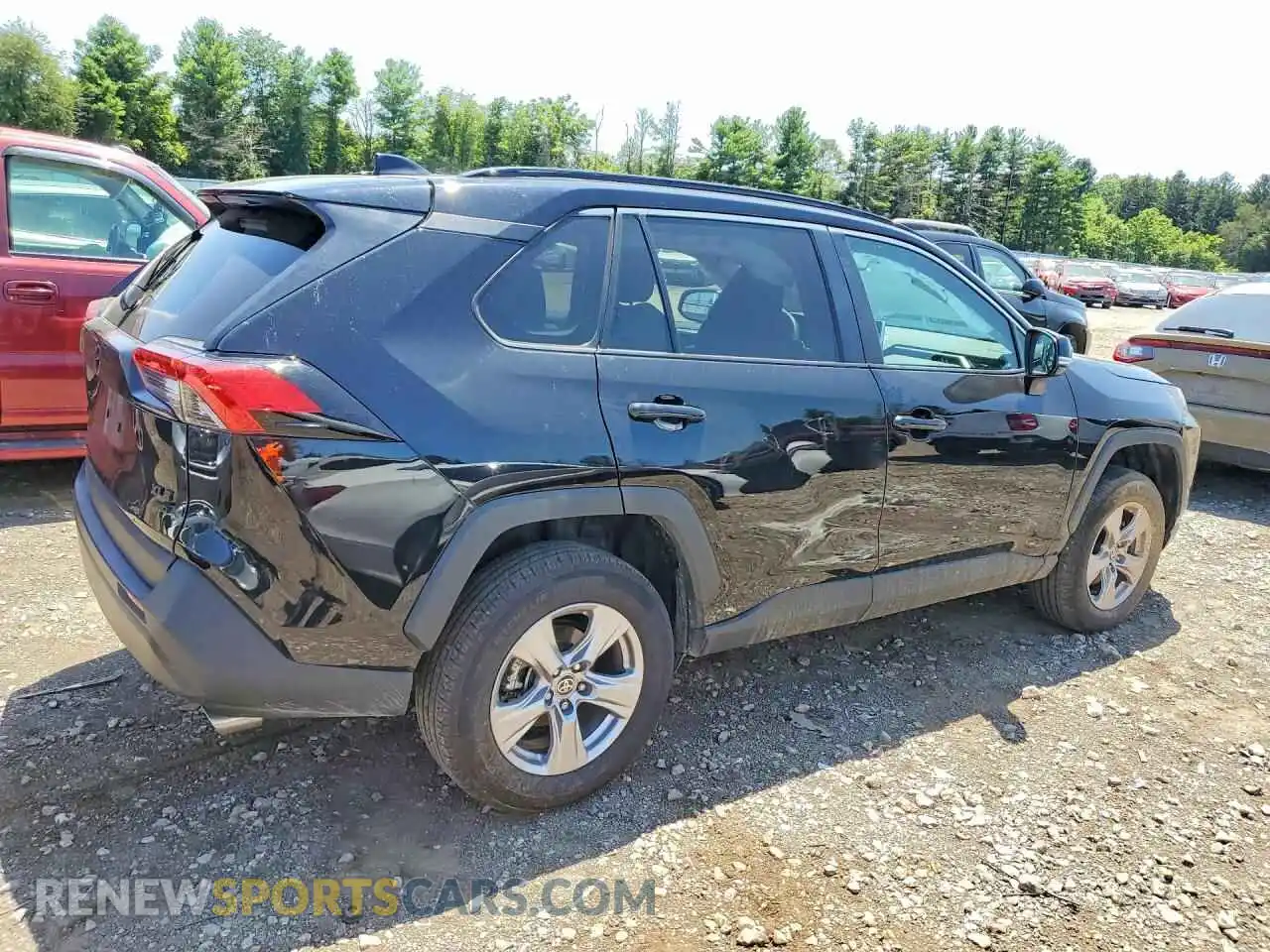 3 Photograph of a damaged car 2T3P1RFV9SW571276 TOYOTA RAV4 2025