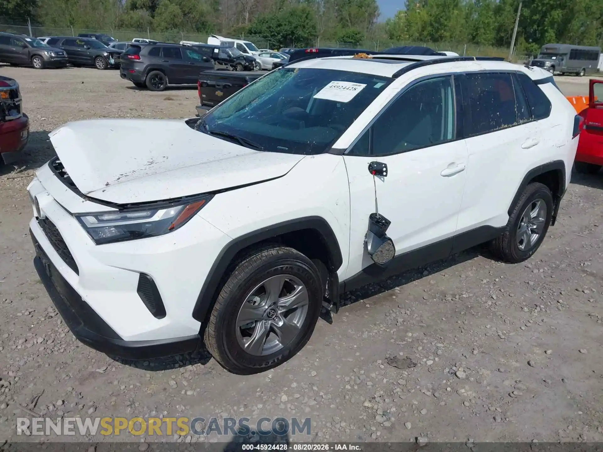 2 fotografías del automóvil dañado 2T3P1RFV9SW581757 TOYOTA RAV4 2025