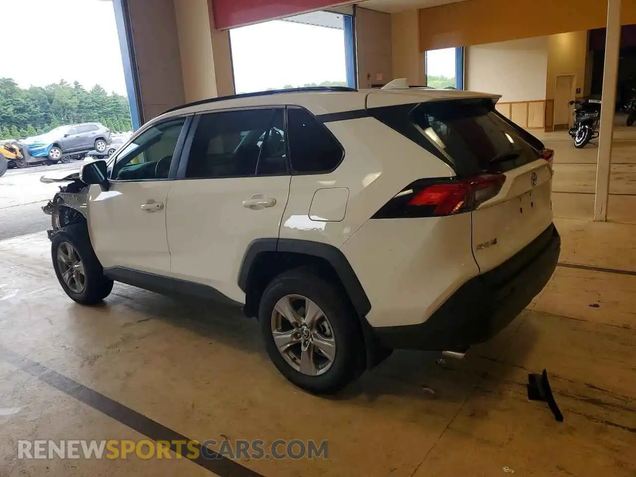 2 Фотография поврежденного автомобиля 2T3P1RFV9SW588899 TOYOTA RAV4 2025