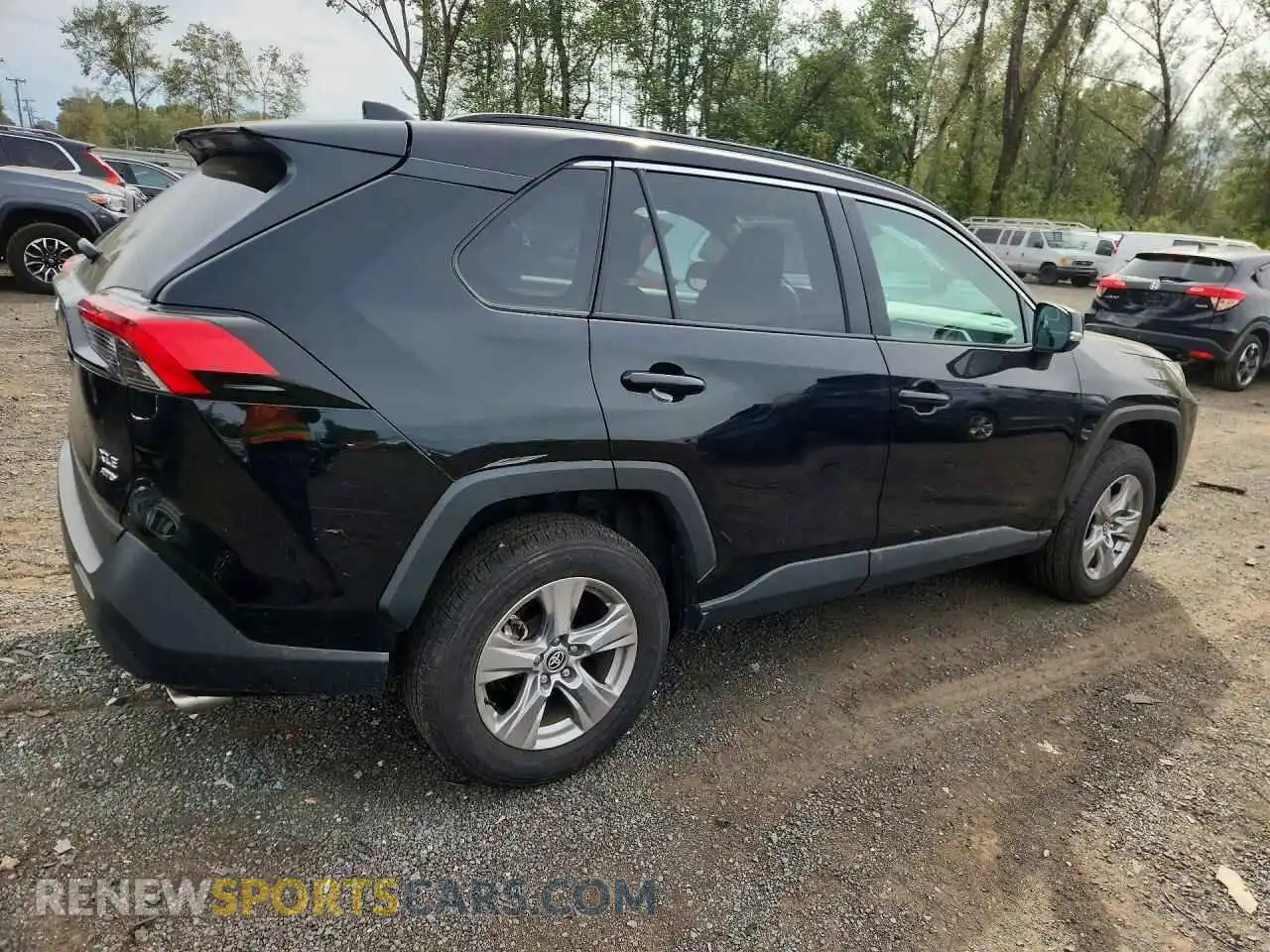 3 Photograph of a damaged car 2T3P1RFVXSW518067 TOYOTA RAV4 2025