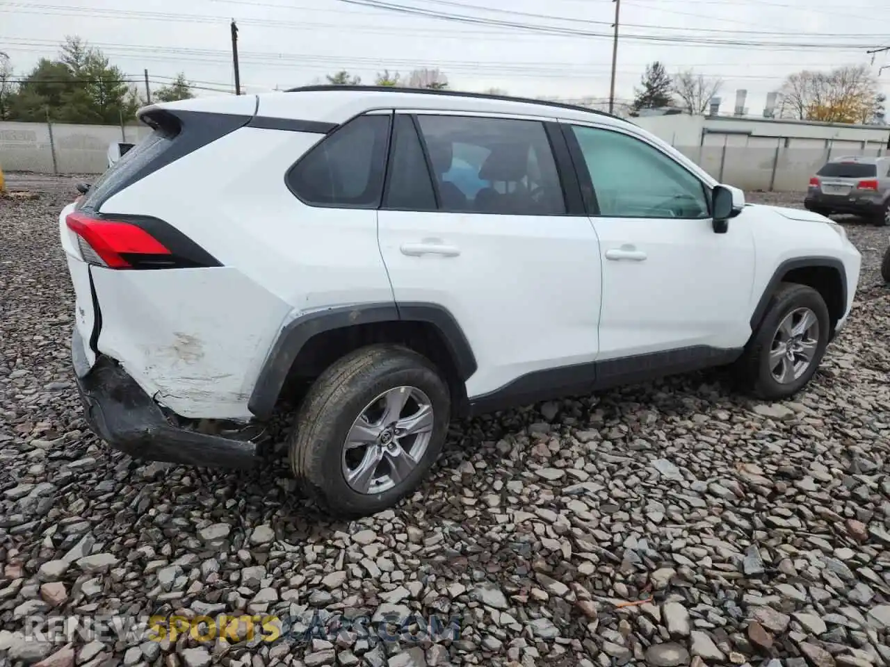 3 Photograph of a damaged car 2T3P1RFVXSW599068 TOYOTA RAV4 2025