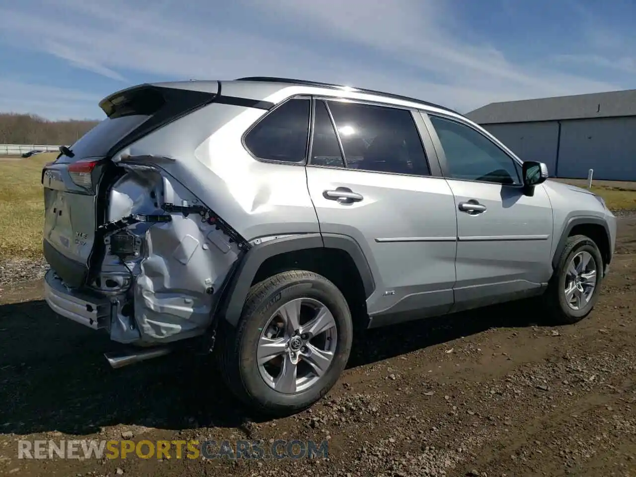 3 Photograph of a damaged car 2T3RWRFV0SW253492 TOYOTA RAV4 2025