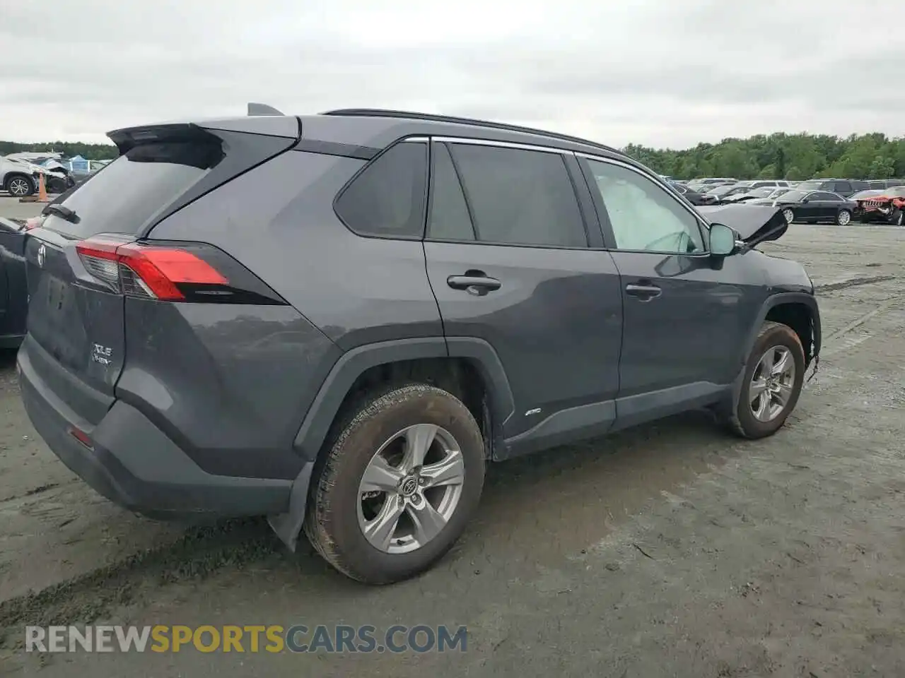 3 Photograph of a damaged car 2T3RWRFV0SW256070 TOYOTA RAV4 2025
