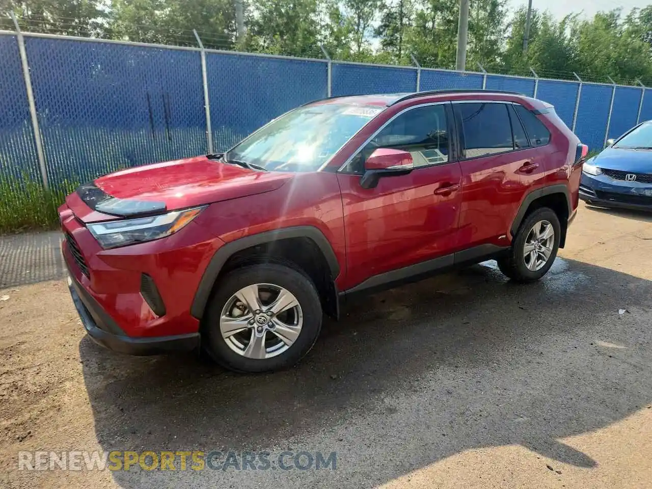 1 Photograph of a damaged car 2T3RWRFV0SW258448 TOYOTA RAV4 2025