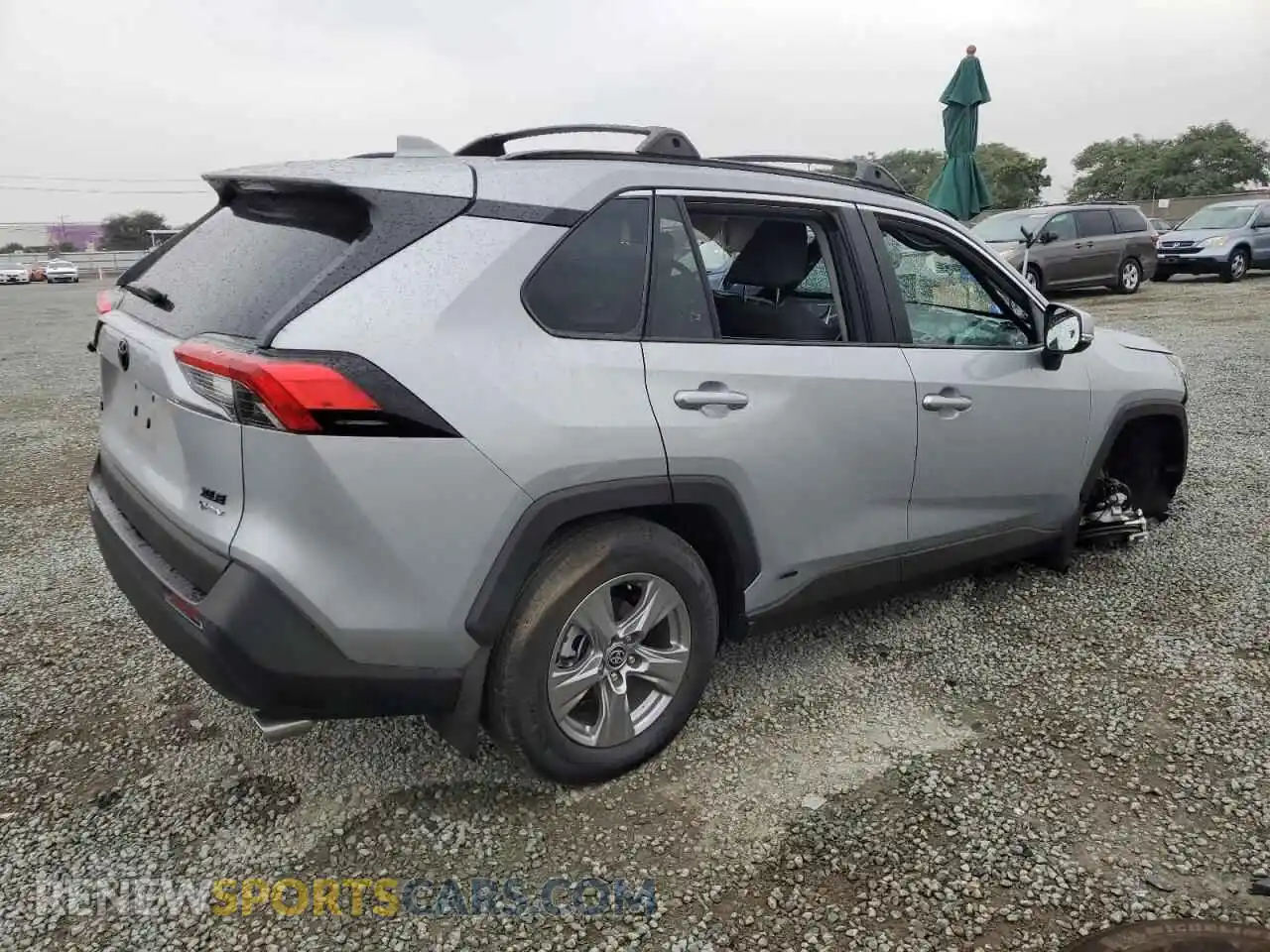 3 fotografías del automóvil dañado 2T3RWRFV1SW257048 TOYOTA RAV4 2025