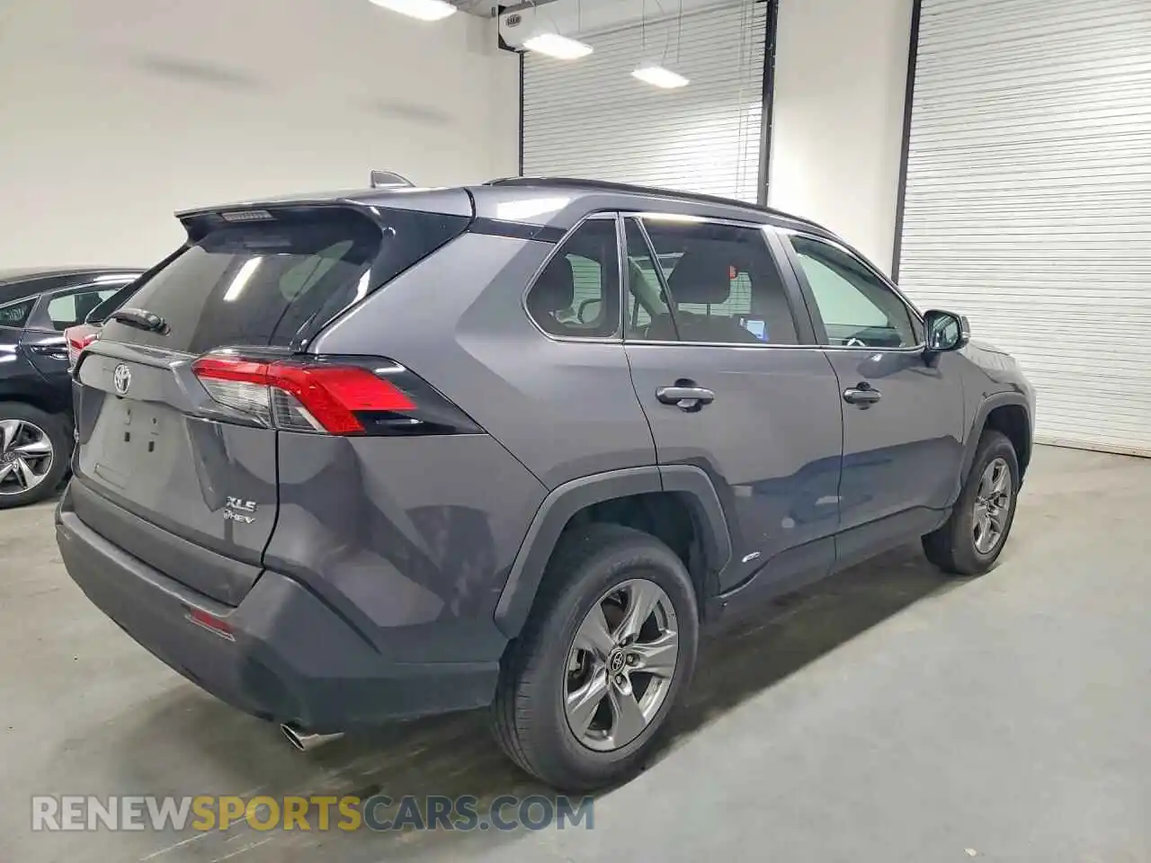 3 Photograph of a damaged car 2T3RWRFV1SW258975 TOYOTA RAV4 2025