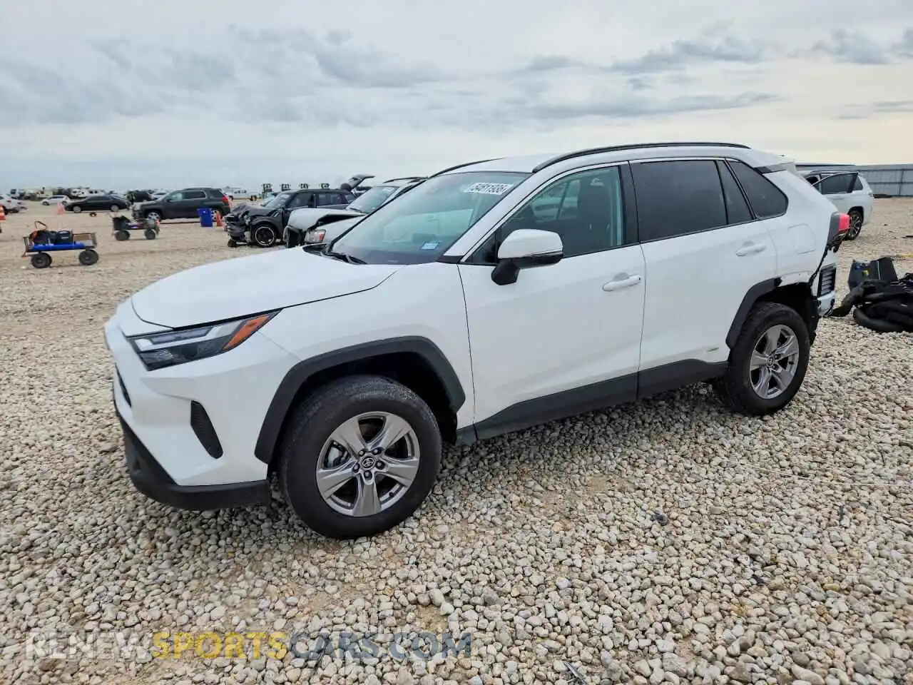 1 Фотография поврежденного автомобиля 2T3RWRFV1SW267384 TOYOTA RAV4 2025