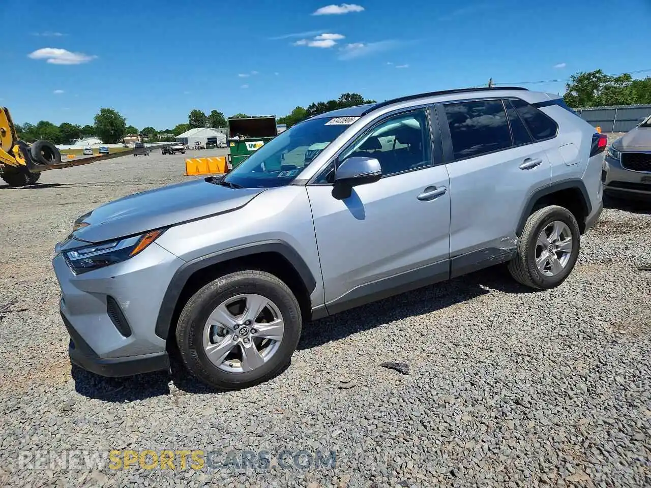 1 Photograph of a damaged car 2T3RWRFV2SW264834 TOYOTA RAV4 2025