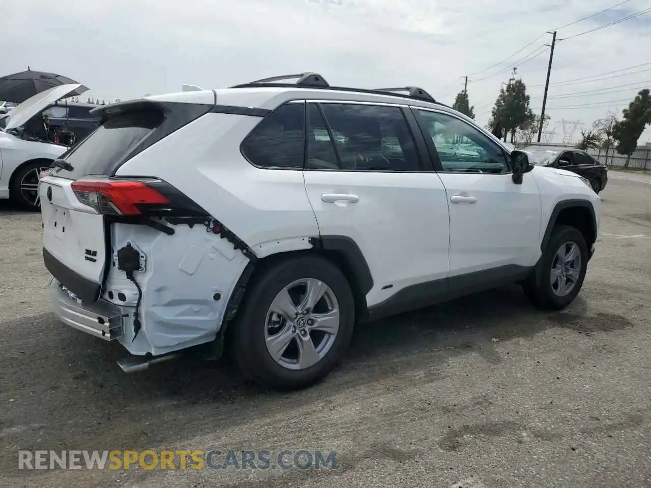 3 Photograph of a damaged car 2T3RWRFV2SW268138 TOYOTA RAV4 2025