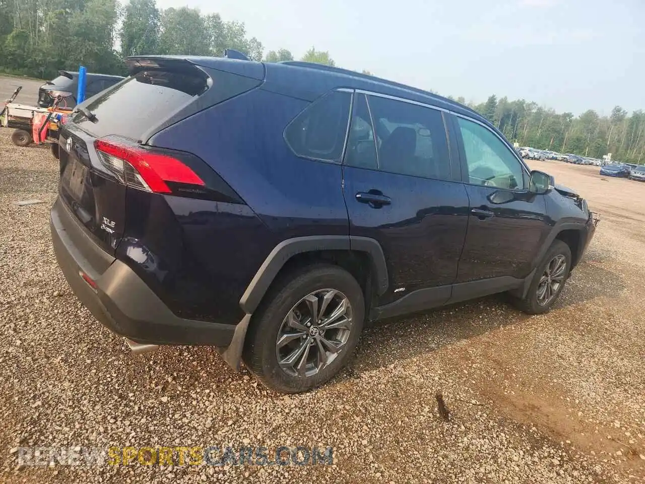 3 Фотография поврежденного автомобиля 2T3RWRFV2SW282296 TOYOTA RAV4 2025