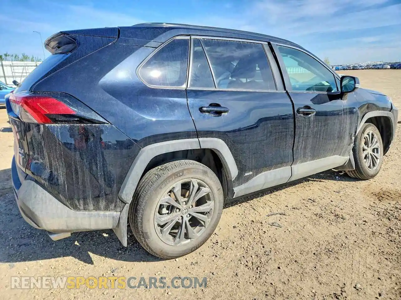 3 Photograph of a damaged car 2T3RWRFV2SW286123 TOYOTA RAV4 2025