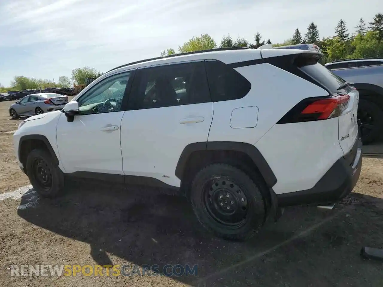 2 Photograph of a damaged car 2T3RWRFV3SW253390 TOYOTA RAV4 2025