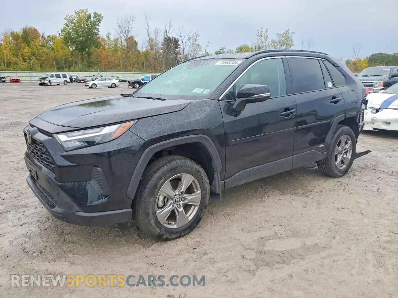 1 Photograph of a damaged car 2T3RWRFV3SW265670 TOYOTA RAV4 2025