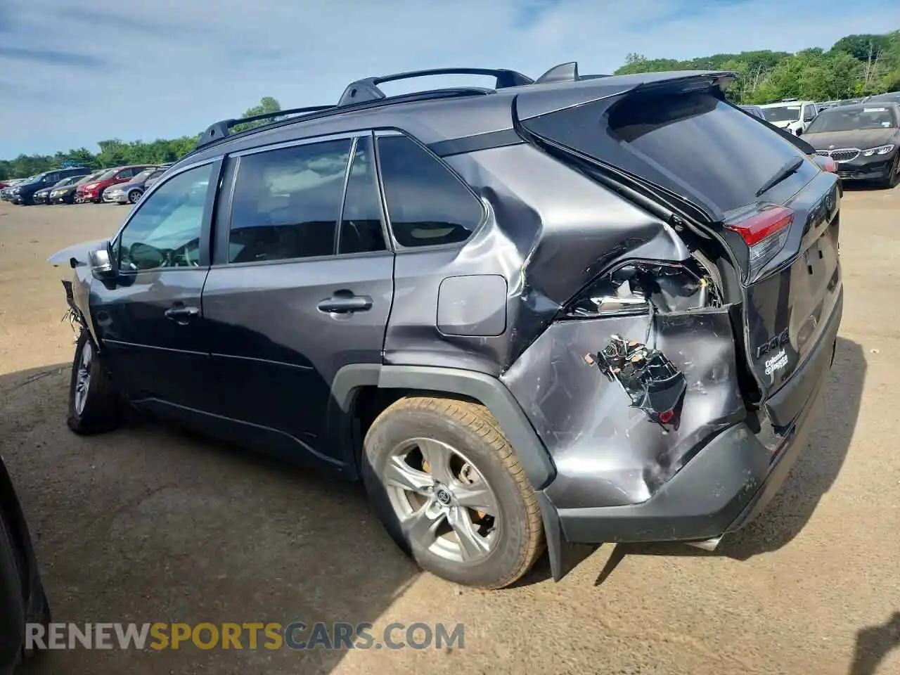 2 Фотография поврежденного автомобиля 2T3RWRFV3SW271758 TOYOTA RAV4 2025