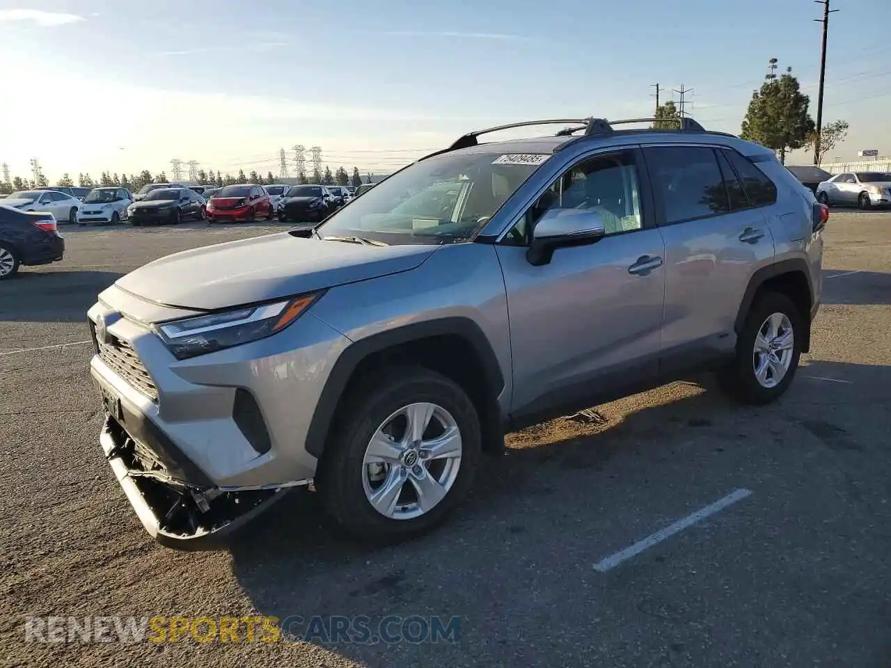 1 Photograph of a damaged car 2T3RWRFV3SW282307 TOYOTA RAV4 2025