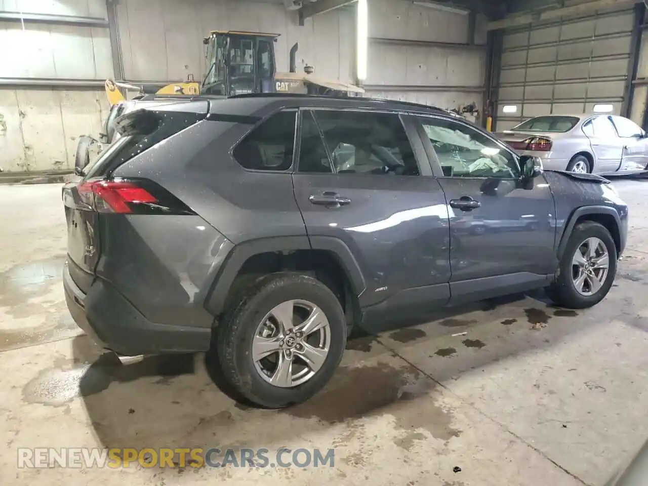 3 Photograph of a damaged car 2T3RWRFV4SW253320 TOYOTA RAV4 2025
