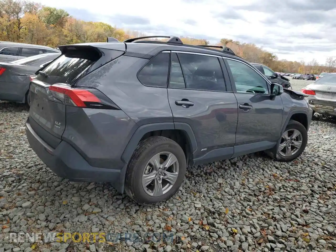 3 Photograph of a damaged car 2T3RWRFV4SW258162 TOYOTA RAV4 2025