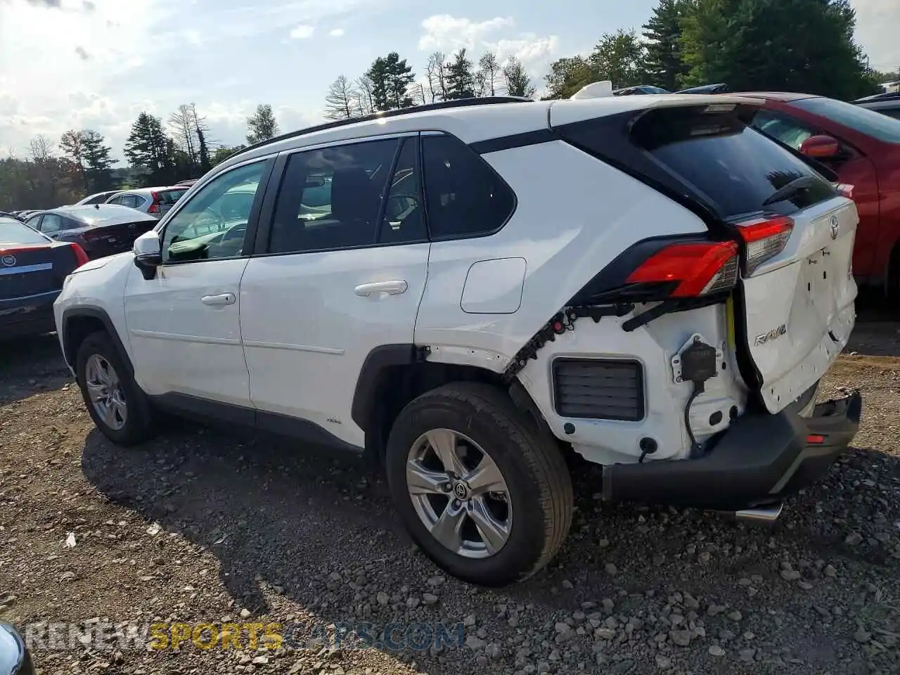 2 Photograph of a damaged car 2T3RWRFV4SW263944 TOYOTA RAV4 2025