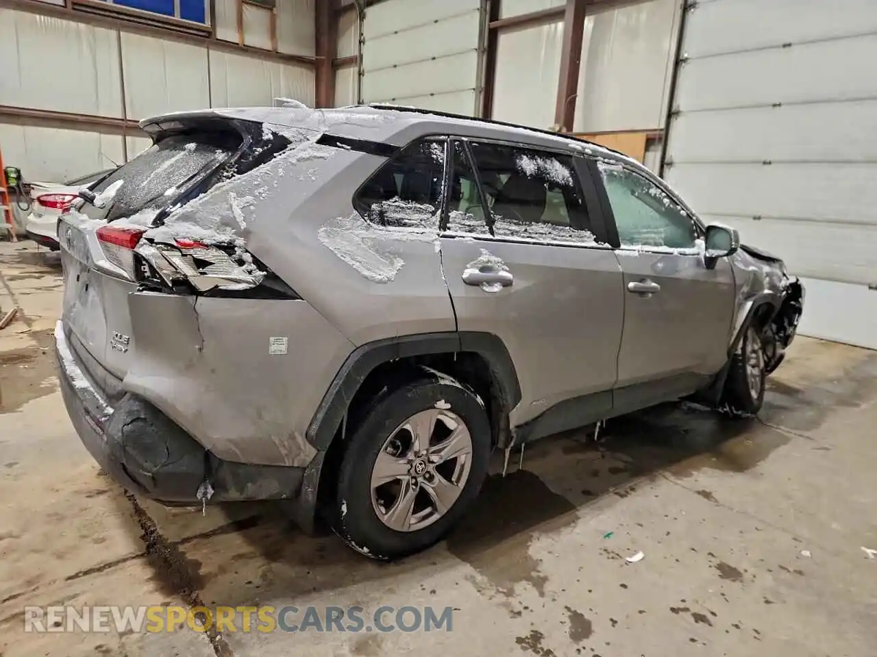 3 Photograph of a damaged car 2T3RWRFV4SW291873 TOYOTA RAV4 2025