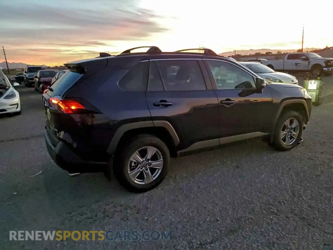 3 Photograph of a damaged car 2T3RWRFV5SW262902 TOYOTA RAV4 2025