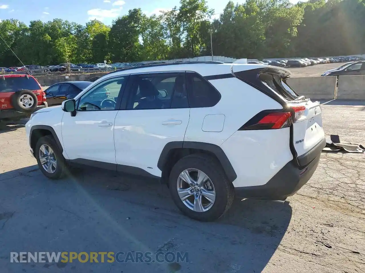 2 fotografías del automóvil dañado 2T3RWRFV5SW265637 TOYOTA RAV4 2025