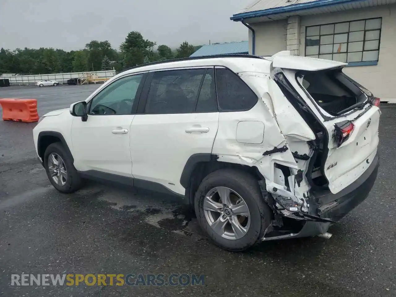 2 Фотография поврежденного автомобиля 2T3RWRFV5SW284236 TOYOTA RAV4 2025