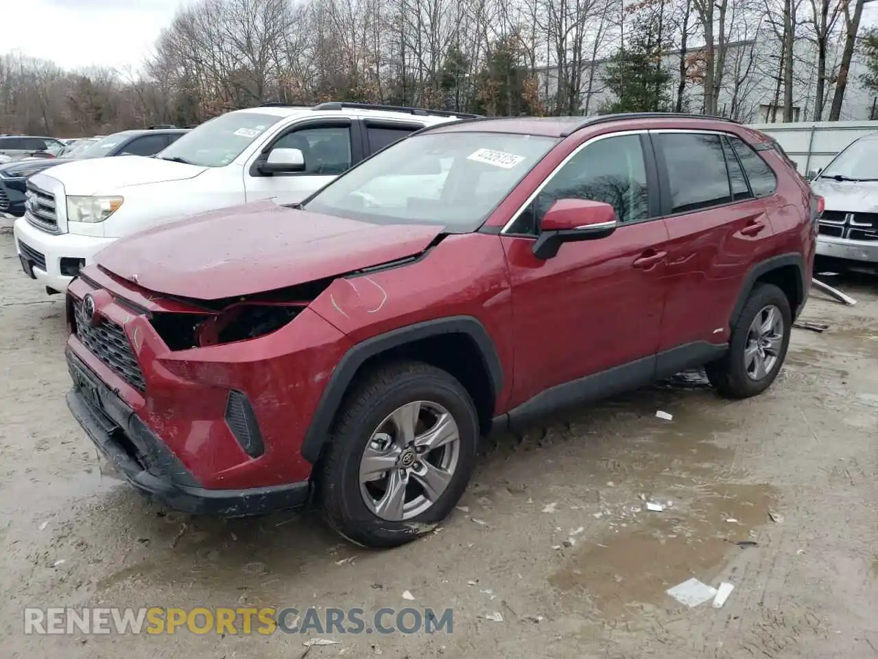 1 Photograph of a damaged car 2T3RWRFV6SW257448 TOYOTA RAV4 2025